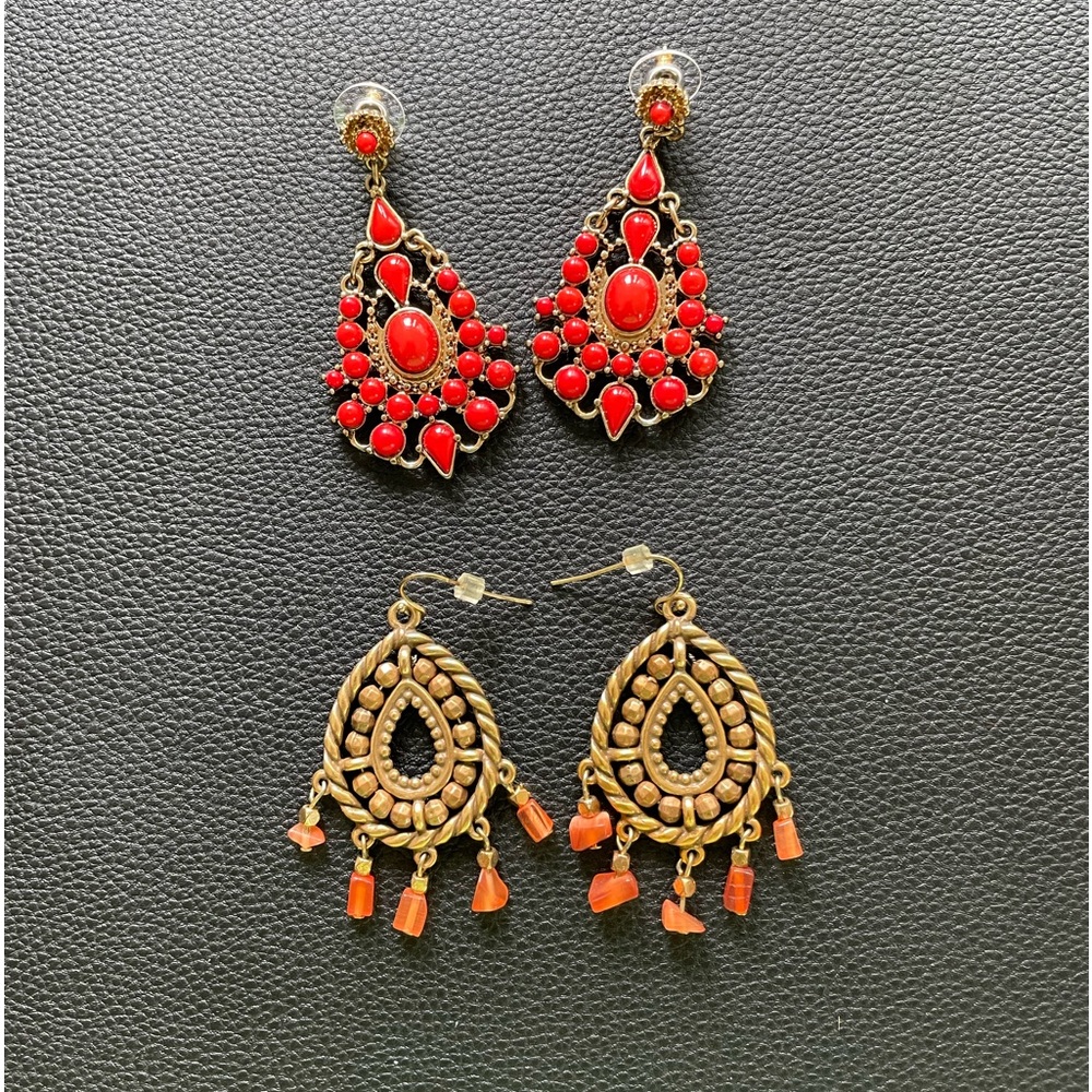 Vibrant earrings - two for the price of one!